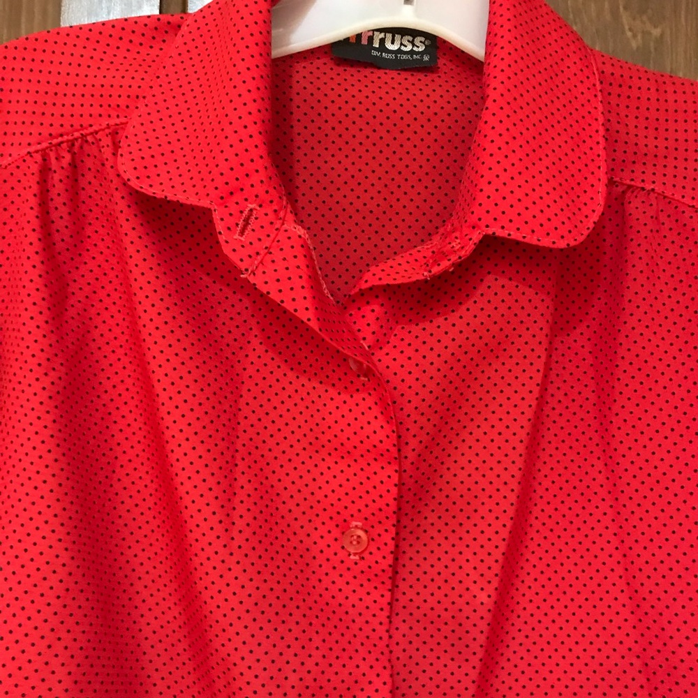 Vintage red button down blouse 80’s 70’s polka dot - Picture 3 of 9